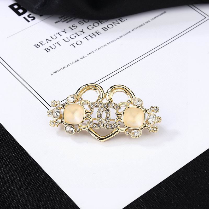 Chanel Brooch 03yxs258 (2)