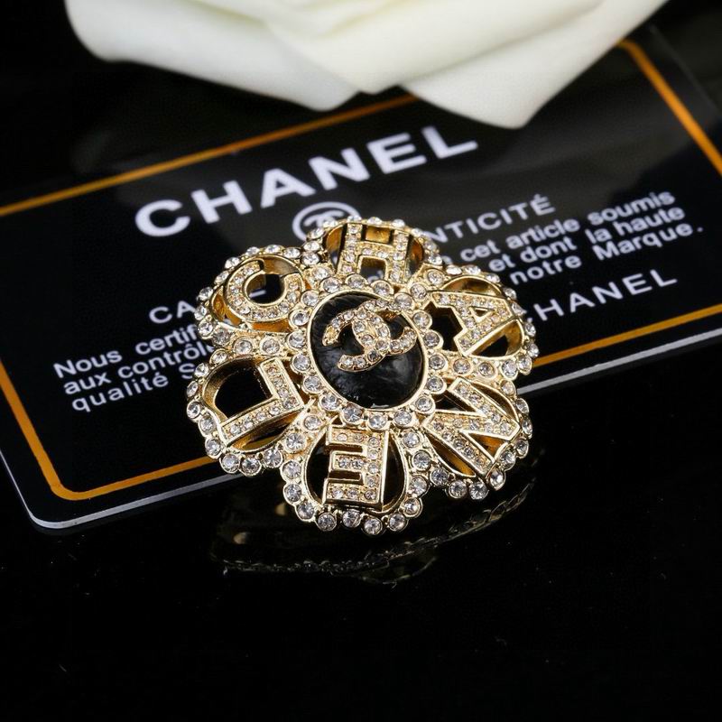 Chanel Brooch 03yxs260 (1)