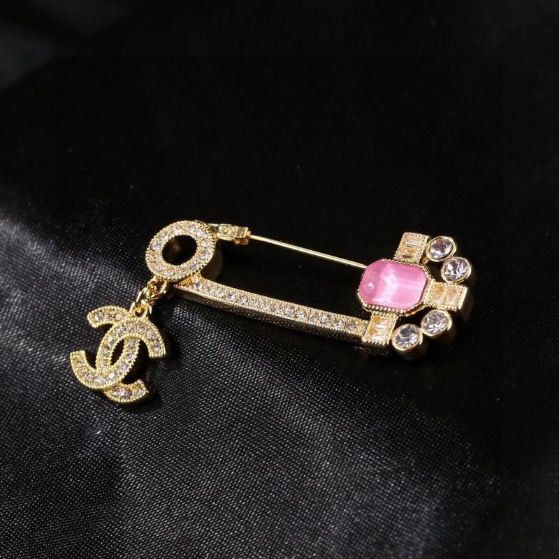 Chanel Brooch 03yxs263 (6)