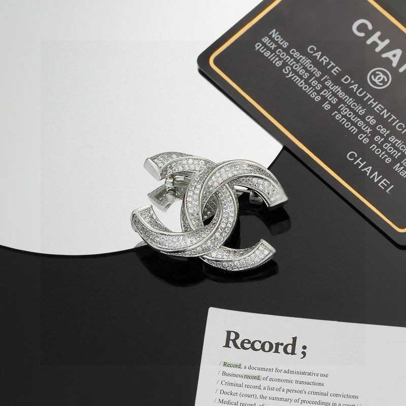 Chanel Brooch 03yxs277 (3)
