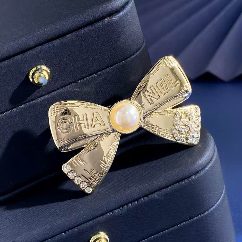 Chanel Brooch 03yxs278 (2)