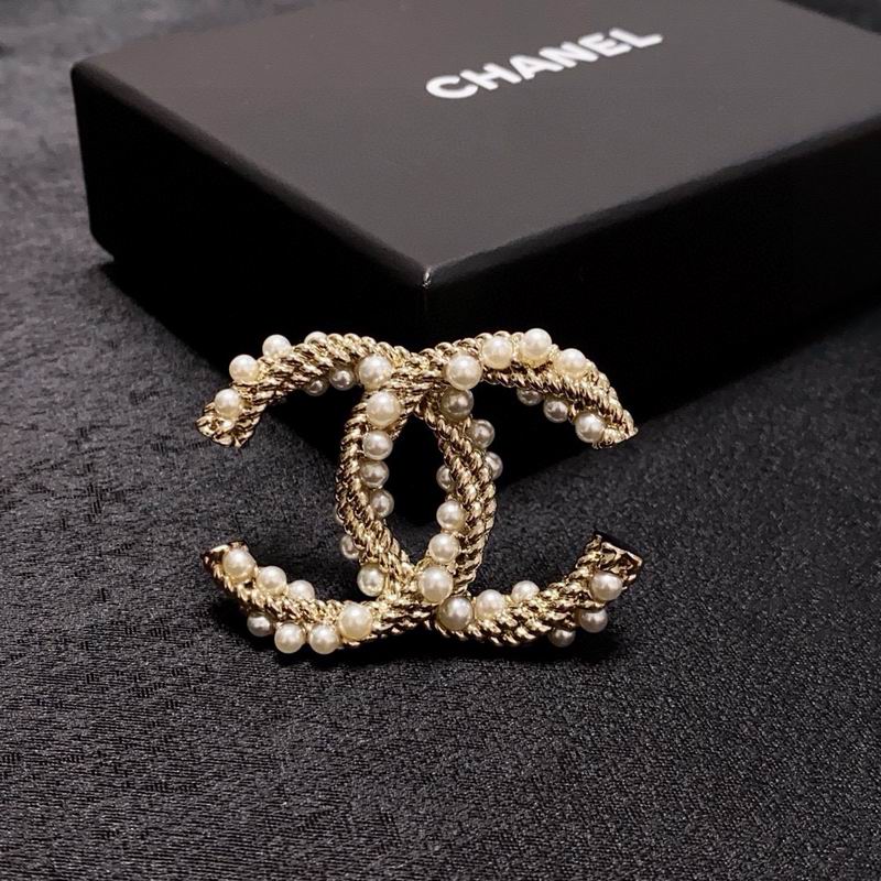 Chanel Brooch 03yxs280 (4)