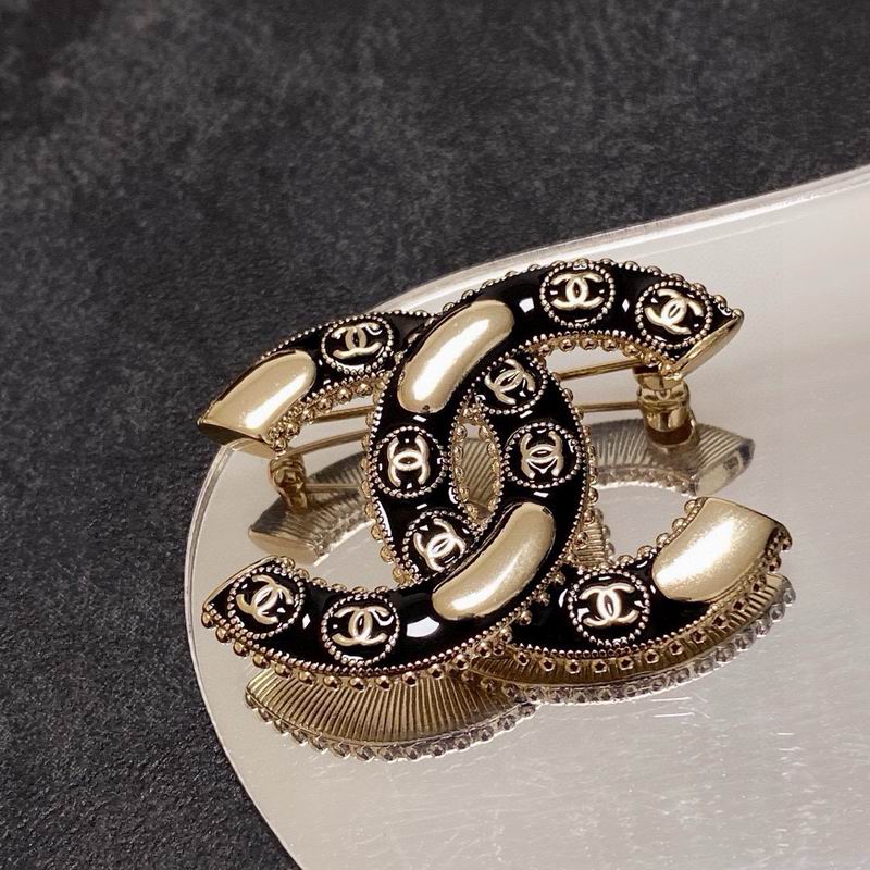 Chanel Brooch 03yxs282 (7)