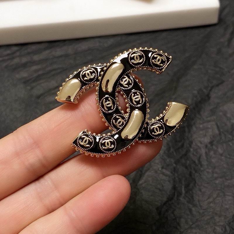 Chanel Brooch 03yxs282 (9)