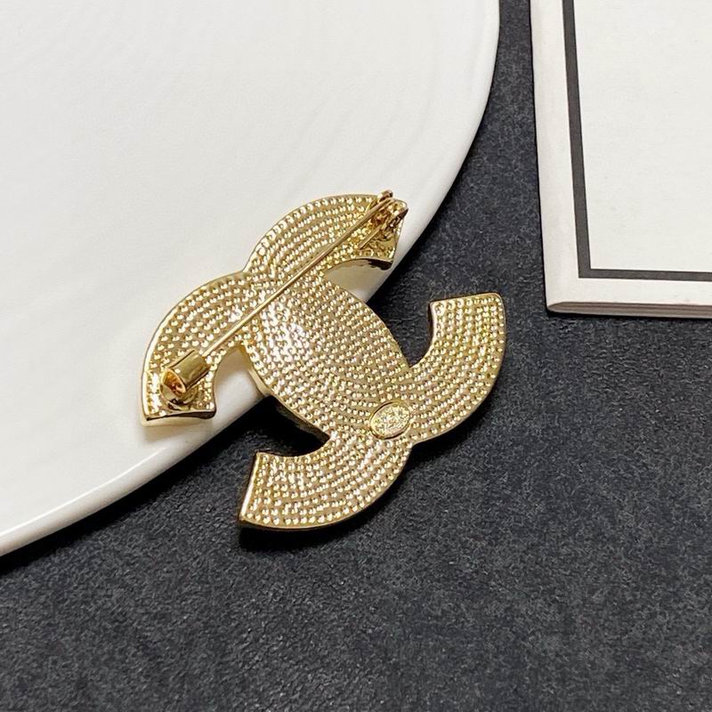 Chanel Brooch 03yxs283 (3)