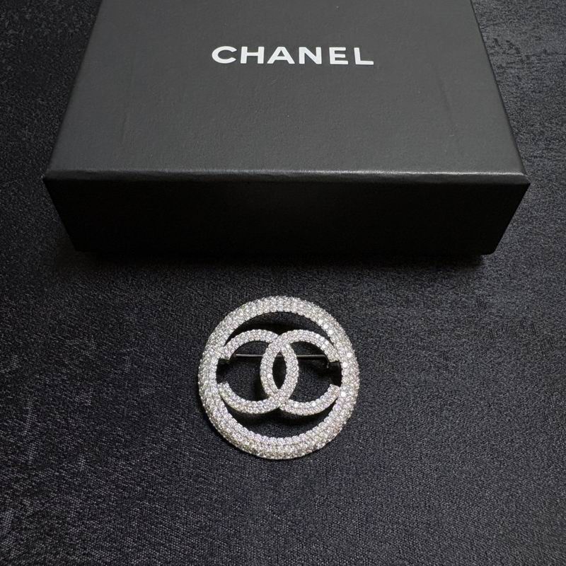Chanel Brooch 03yxs284 (7)