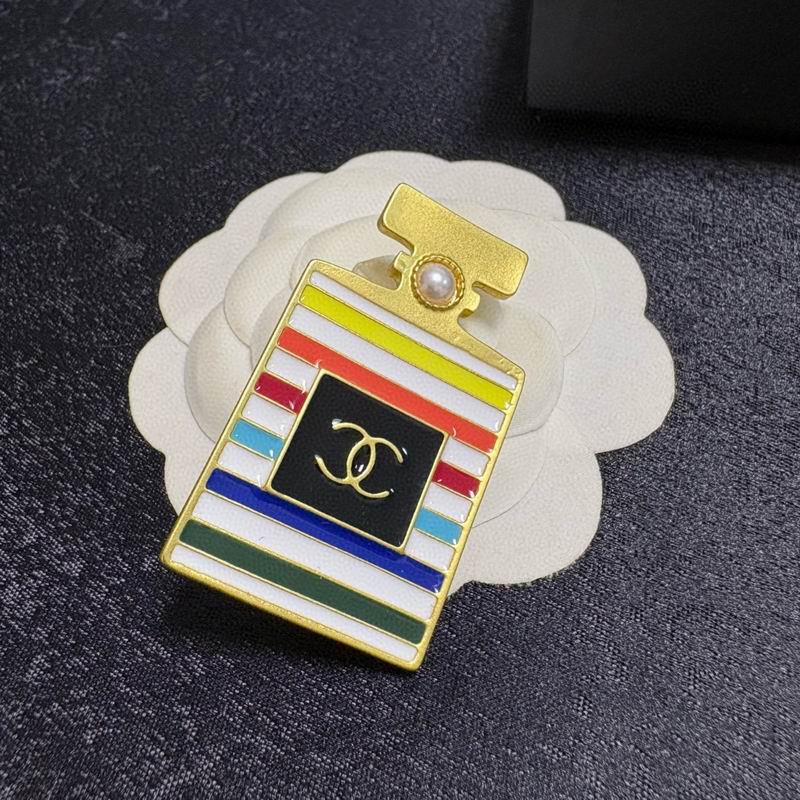 Chanel Brooch 03yxs285 (2)