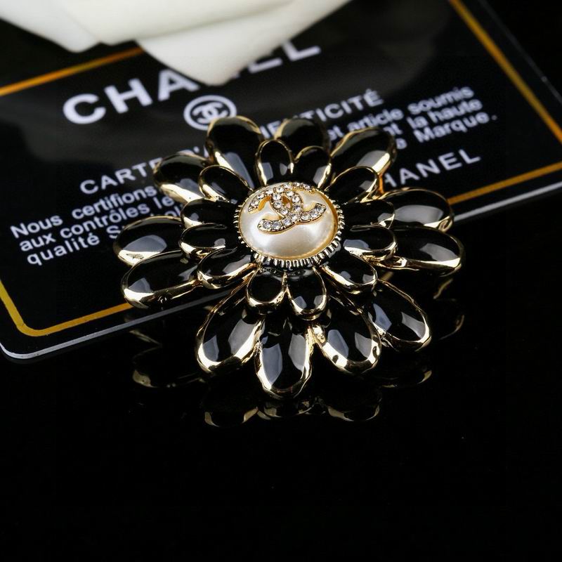 Chanel Brooch 03yxs288 (2)