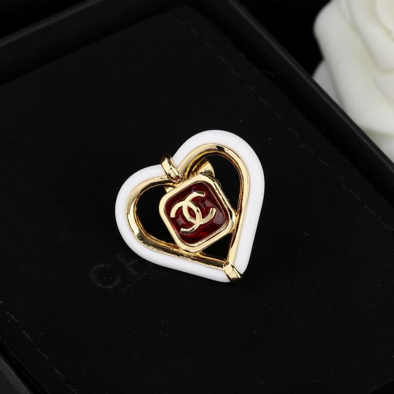 Chanel Brooch 03yxs290 (5)