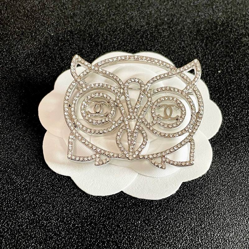 Chanel Brooch 03yxs293 (4)