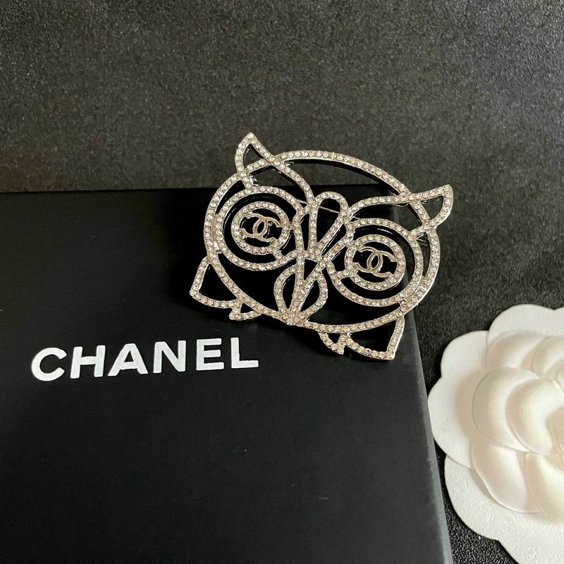 Chanel Brooch 03yxs293 (5)