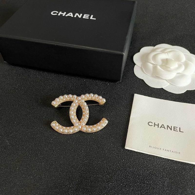 Chanel Brooch 03yxs295 (1)