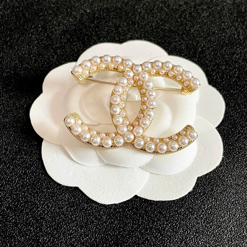 Chanel Brooch 03yxs295 (4)