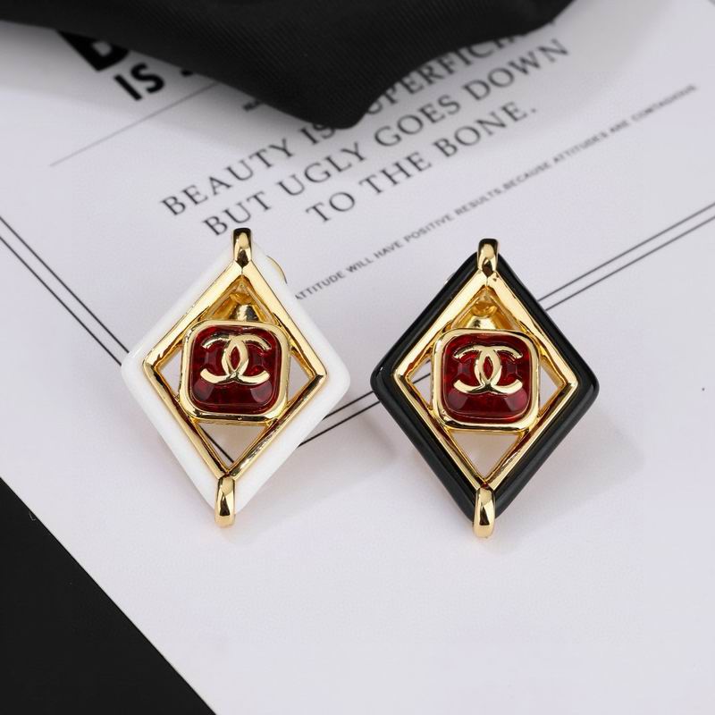Chanel Brooch 03yxs300 (2)