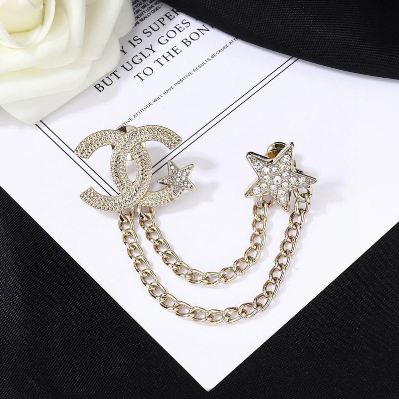 Chanel Brooch 03yxs302 (7)