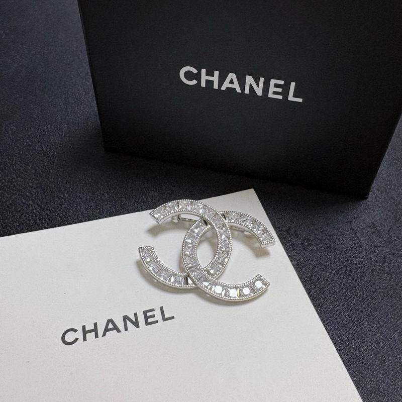 Chanel Brooch 03yxs312 (1)