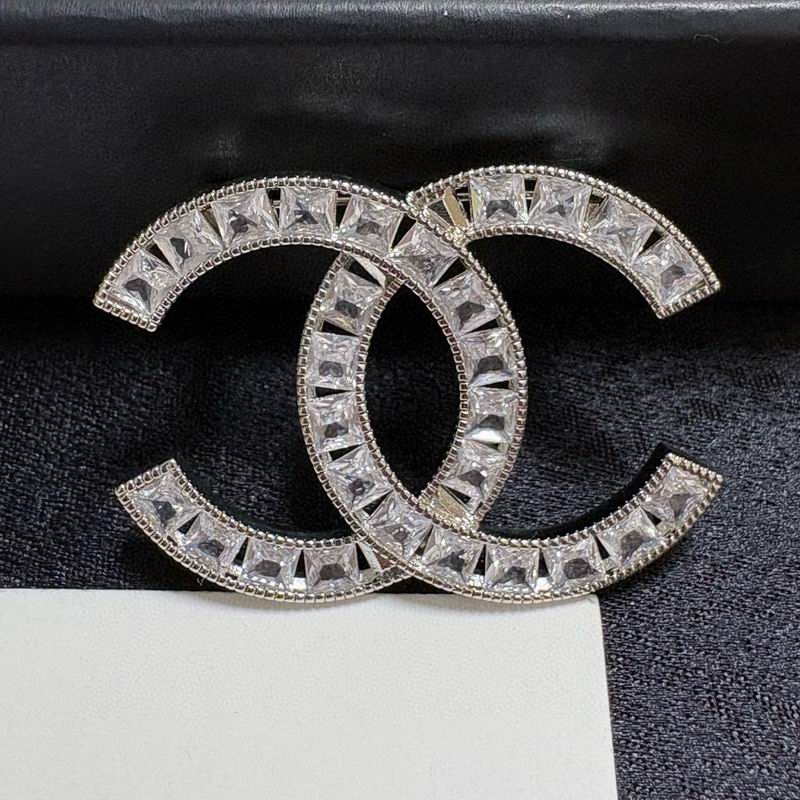 Chanel Brooch 03yxs312 (2)