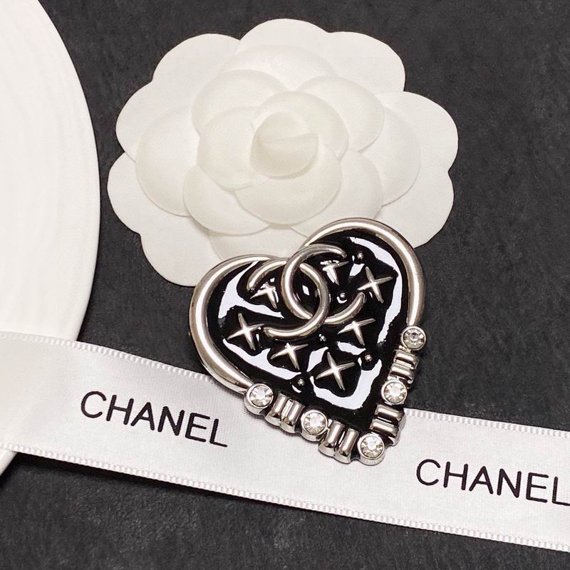 Chanel Brooch 03yxs313 (7)