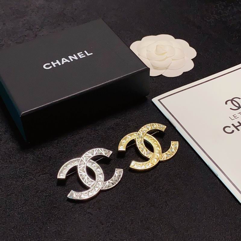 Chanel Brooch 03yxs316 (7)