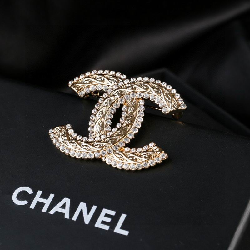 Chanel Brooch 03yxs320 (4)