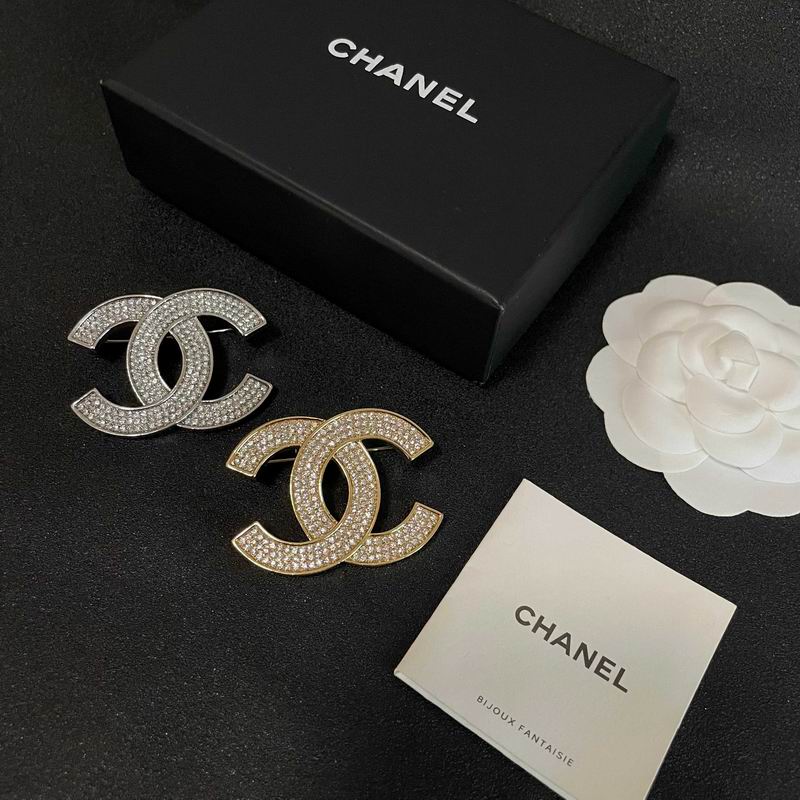 Chanel Brooch 03yxs322 (1)