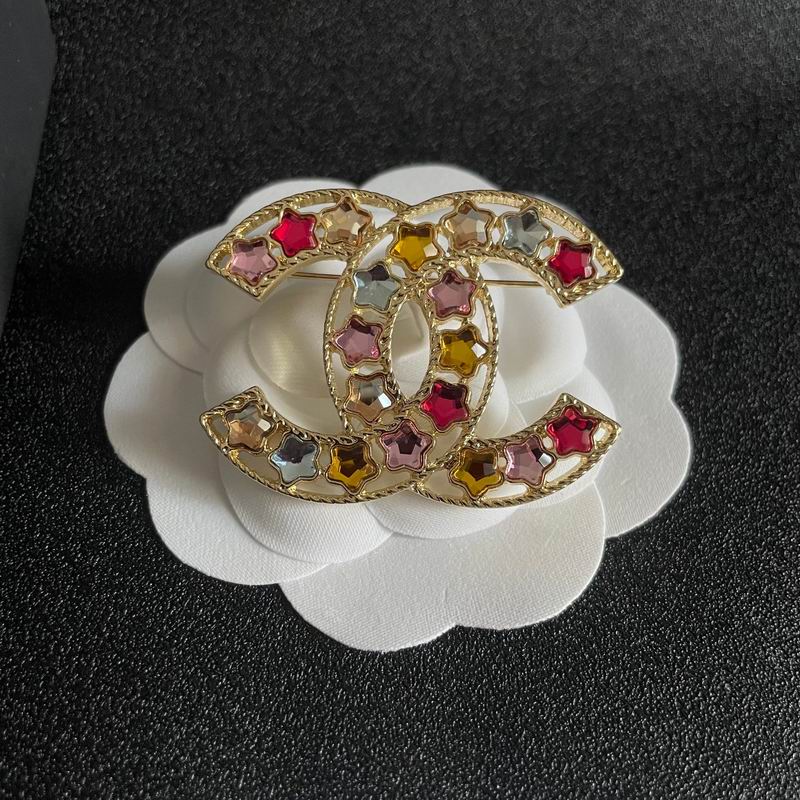Chanel Brooch 03yxs324 (4)