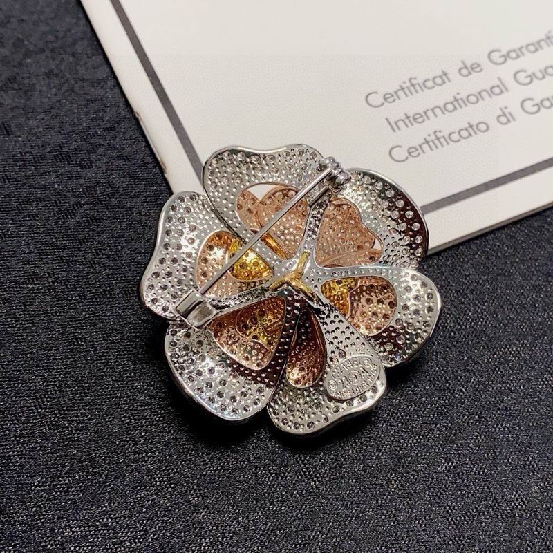 Chanel Brooch 03yxs331 (2)