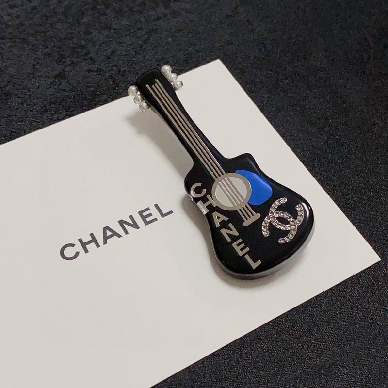 Chanel Brooch 03yxs334 (3)