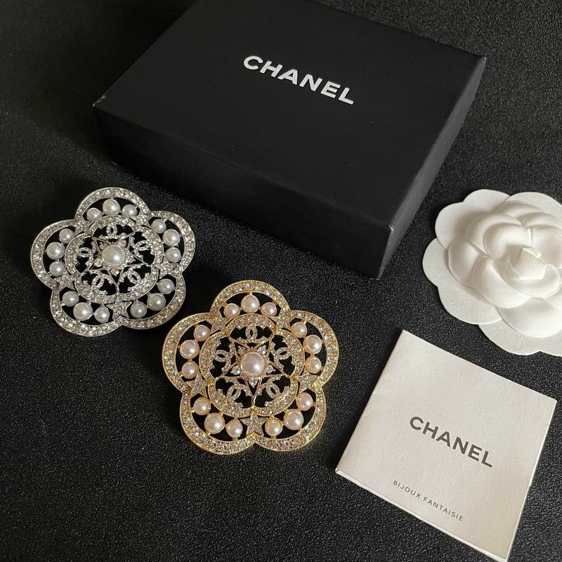 Chanel Brooch 03yxs337 (13)