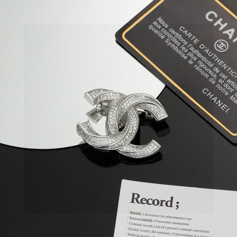 Chanel Brooch 03yxs339 (2)