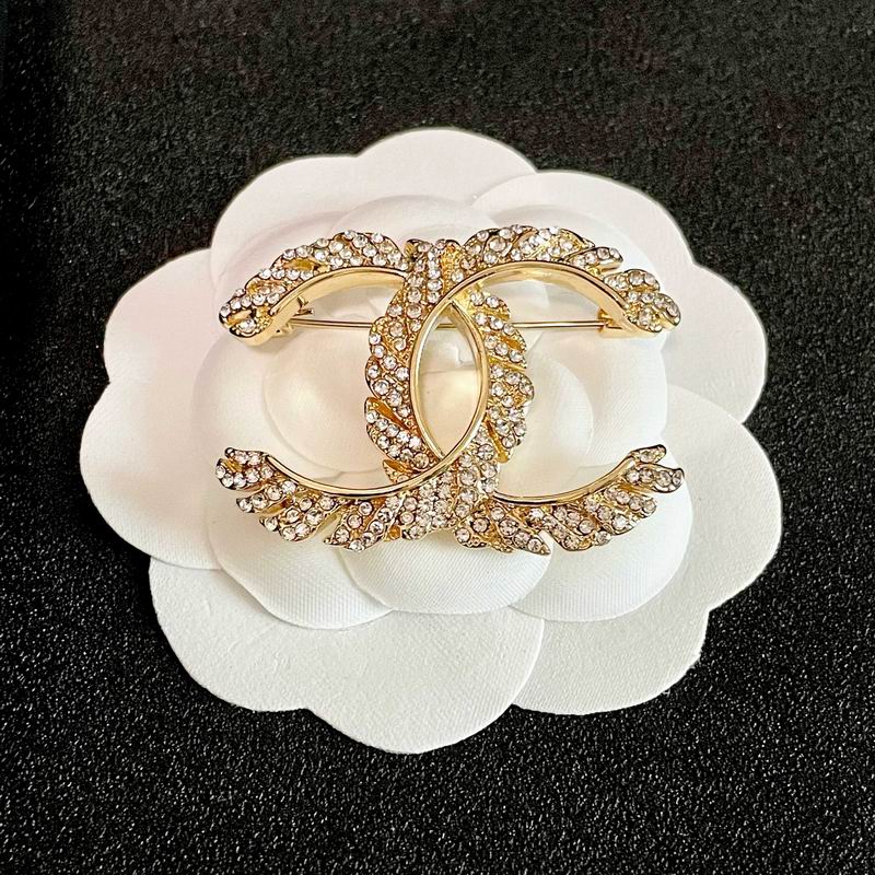 Chanel Brooch 03yxs342 (11)