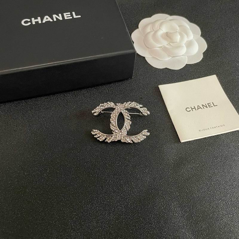 Chanel Brooch 03yxs342 (2)