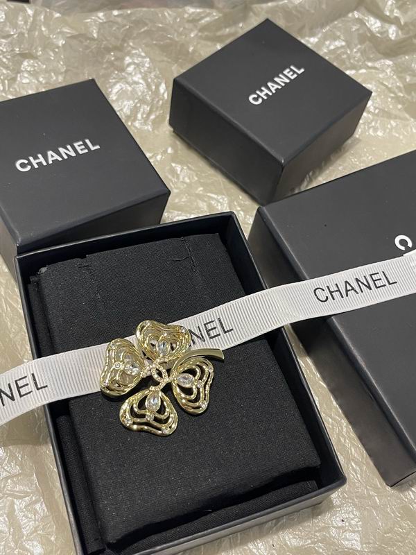 Chanel Brooch 03yxs343 (4)