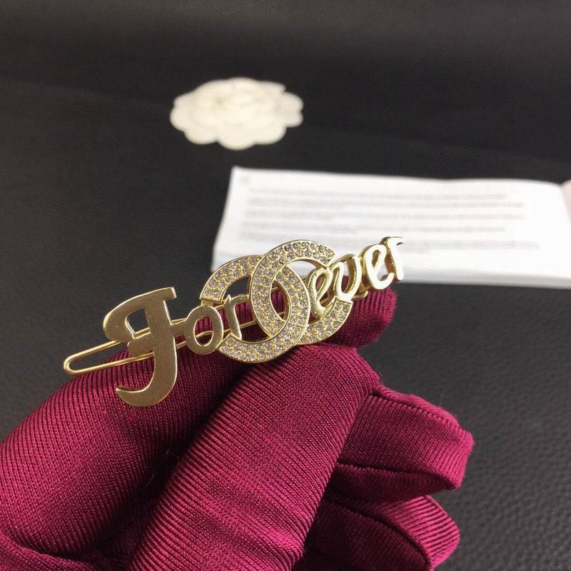 Chanel Brooch 03yxs352 (7)
