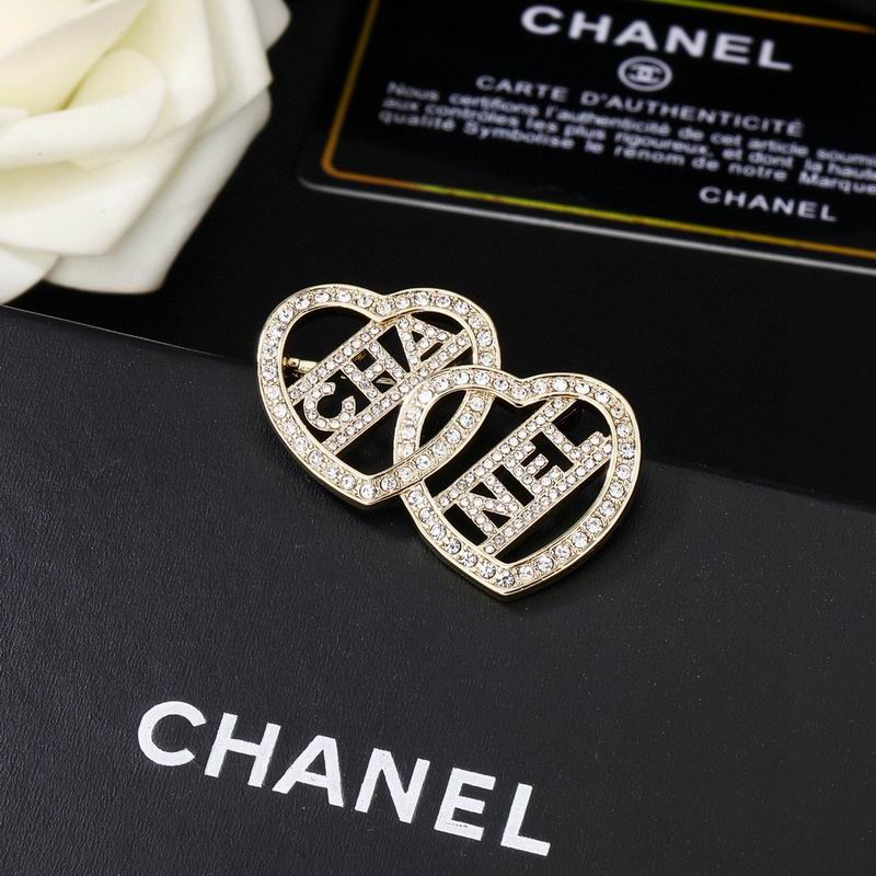 Chanel Brooch 03yxs353 (3)