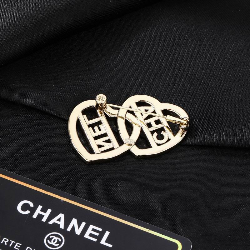 Chanel Brooch 03yxs353 (4)