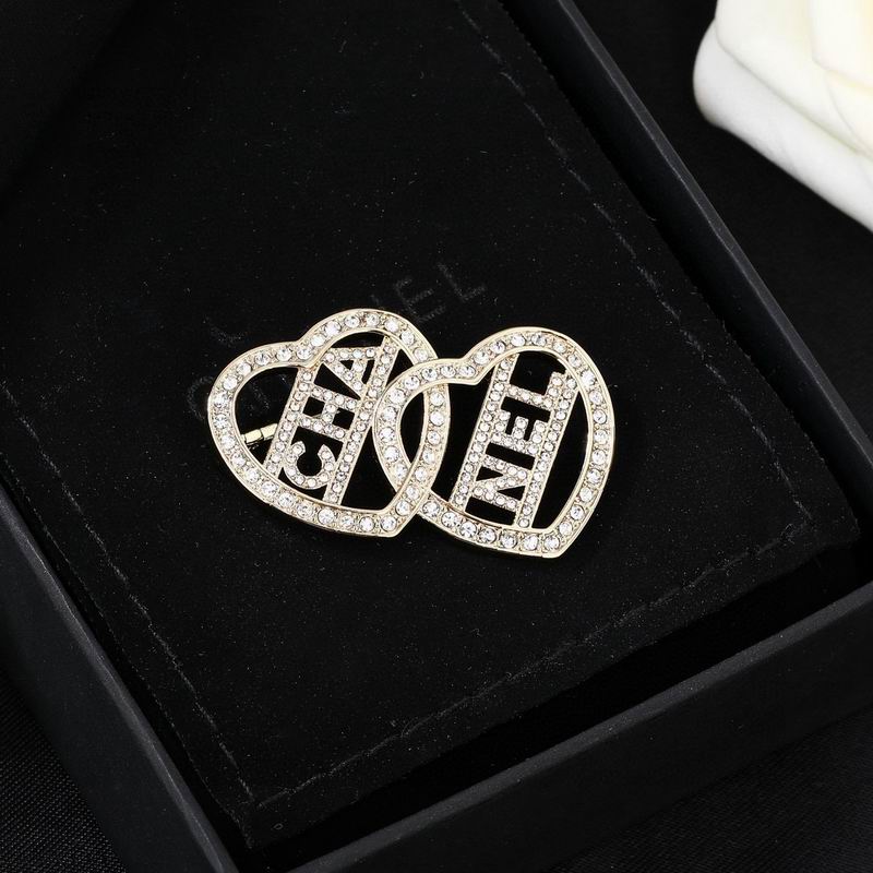 Chanel Brooch 03yxs353 (7)