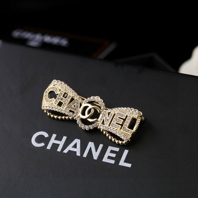 Chanel Brooch 03yxs358 (1)