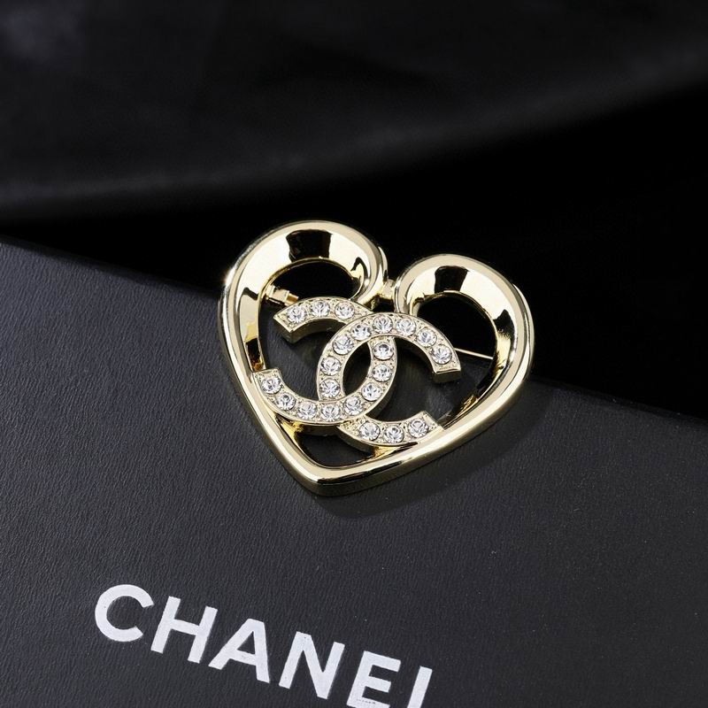 Chanel Brooch 03yxs362 (1)