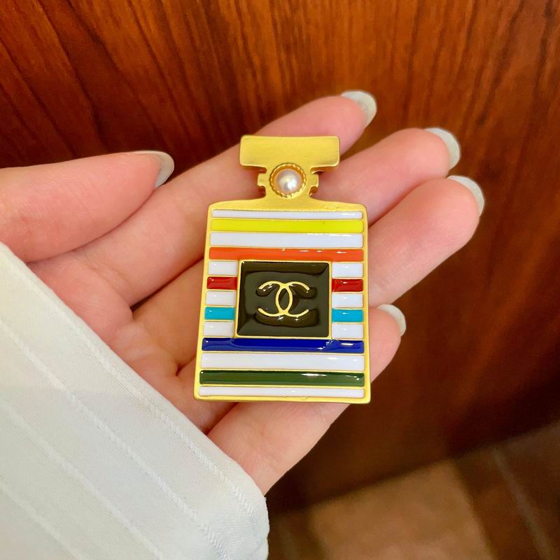 Chanel Brooch 03yxs86 (7)