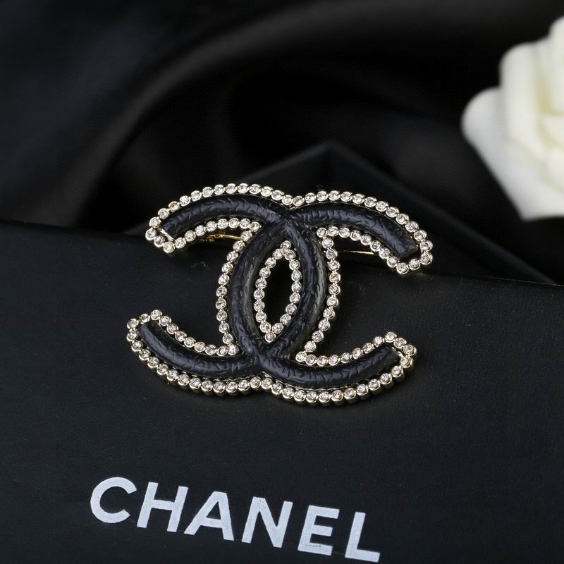 Chanel Brooch 03yxs90 (4)