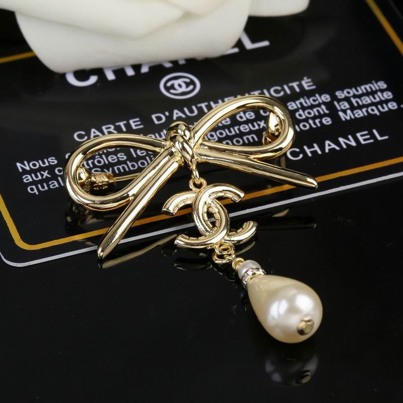 Chanel Brooch 03yxs92 (2)