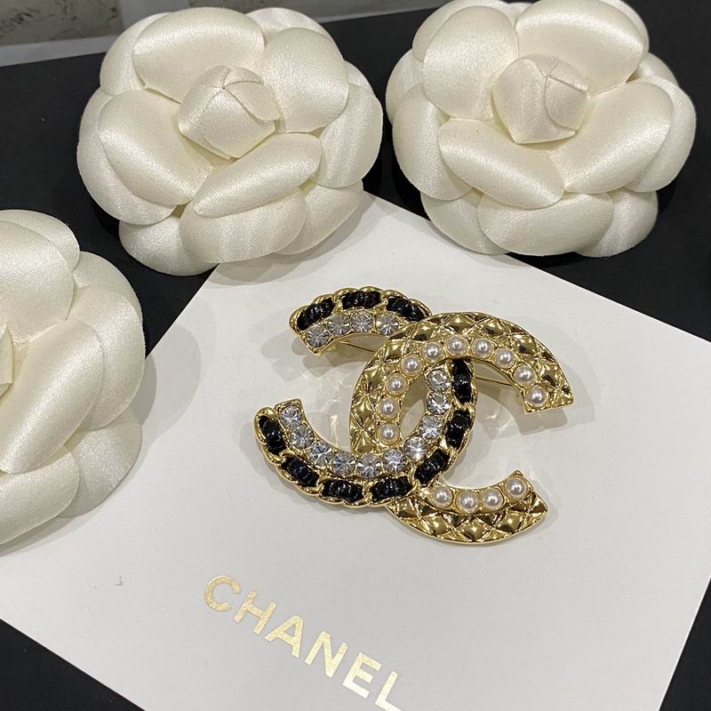 Chanel Brooch 03yxs95 (2)