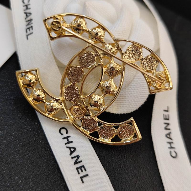Chanel Brooch 03yxs96 (4)