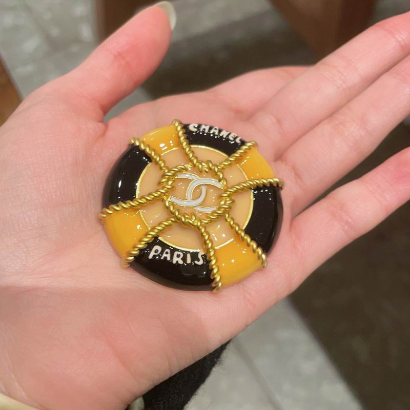 Chanel Brooch 03yxs99 (6)