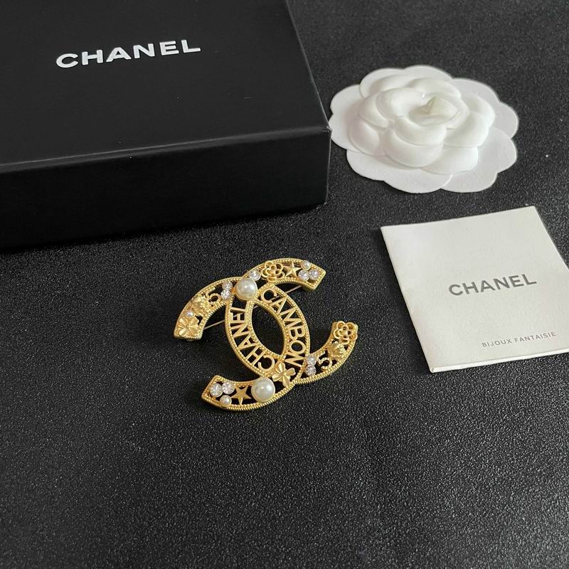 Chanel Brooch 04yxs03 (2)