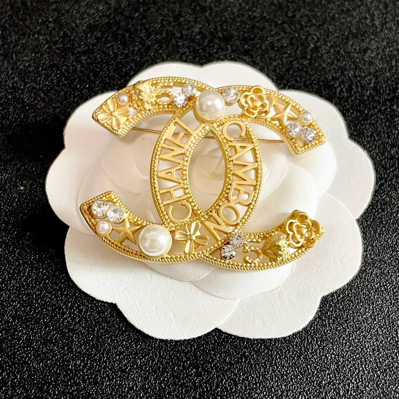 Chanel Brooch 04yxs03 (4)