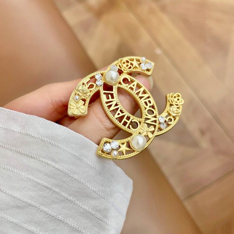 Chanel Brooch 04yxs03 (6)