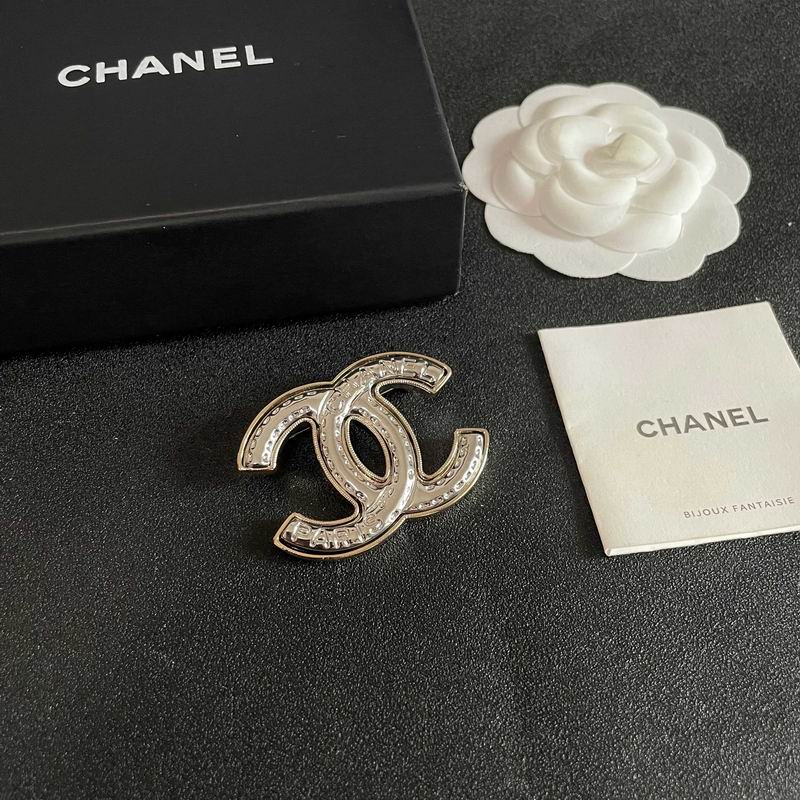 Chanel Brooch 04yxs04 (2)