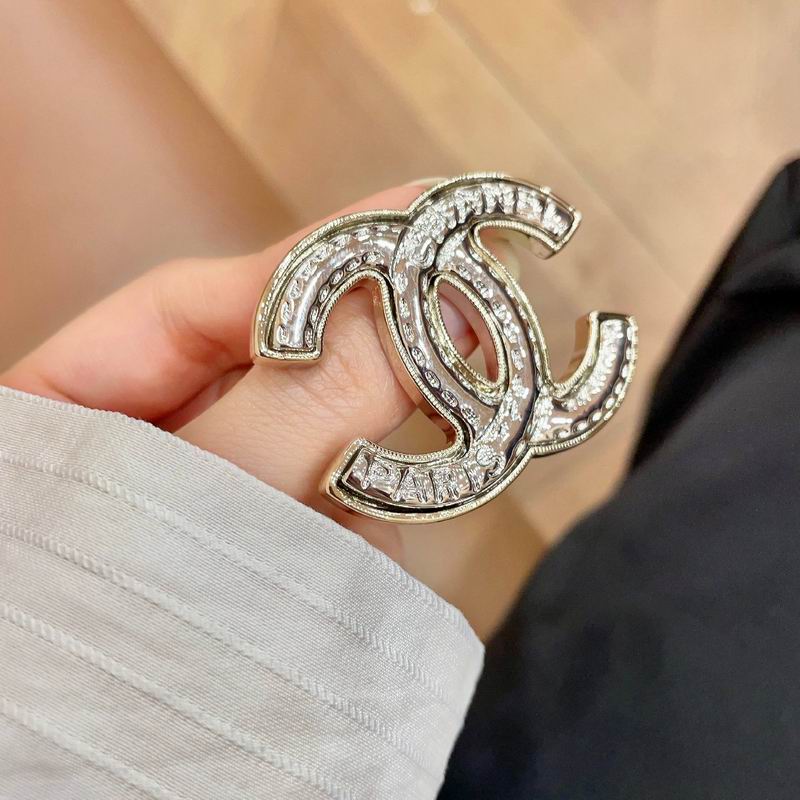 Chanel Brooch 04yxs04 (6)